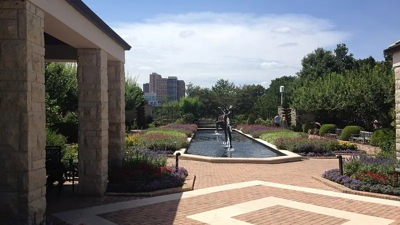 Flower beds and a fountain in the Ewing and Muriel Kauffman Memorial Garden