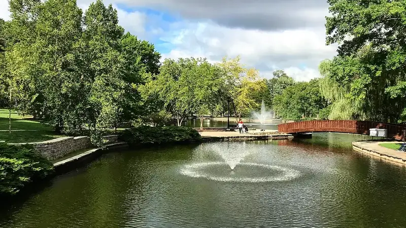 The pond and fountain at Loose Park